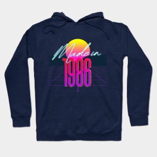 Made In 1986 ∆∆∆ VHS Retro 80s Outrun Birthday Design Hoodie